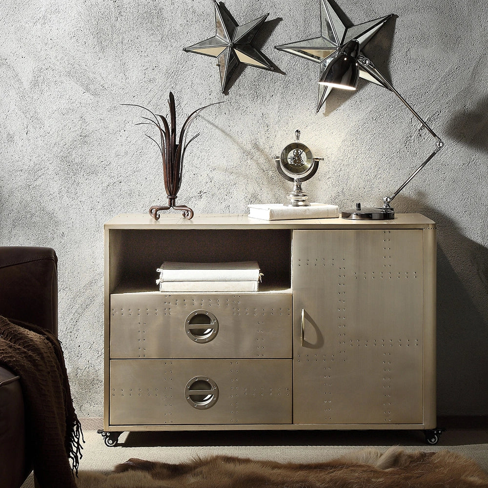 Jennavieve Collection