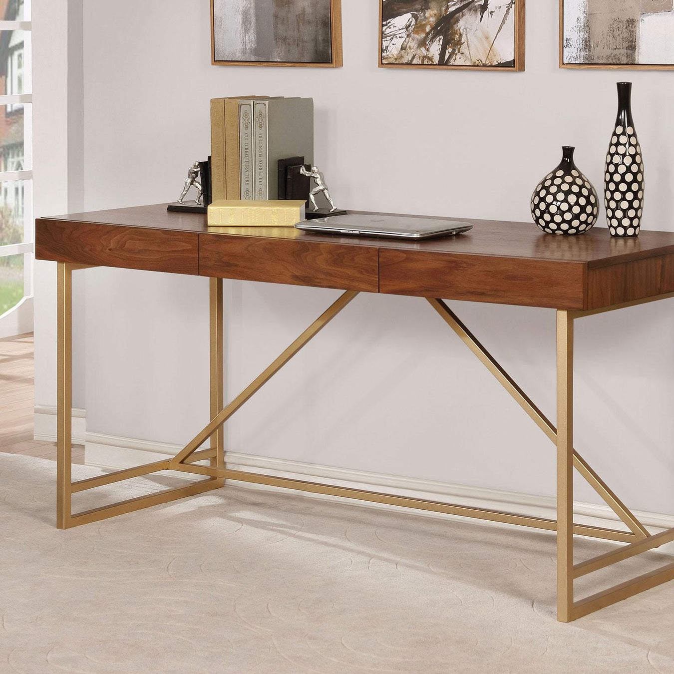 Light Walnut/Gold