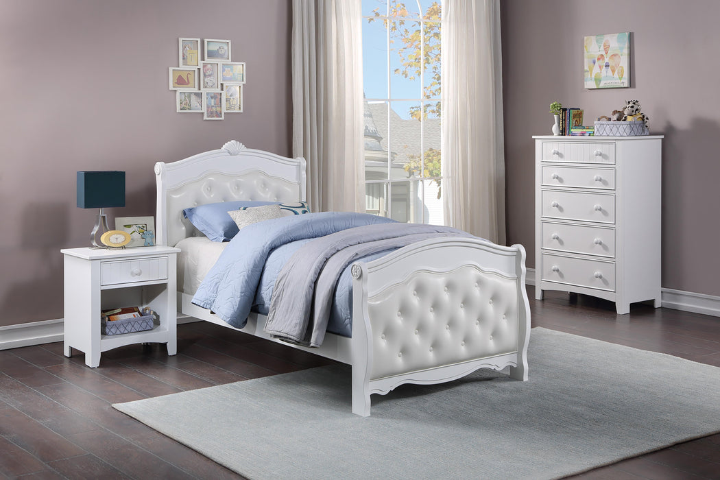 Mcraft Twin Bed- White/White Pu in White