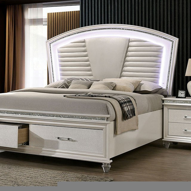 Maddie Queen Bedroom Set
