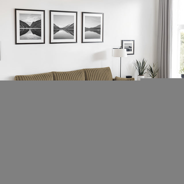 Denholme Sectional w/ Pull Out